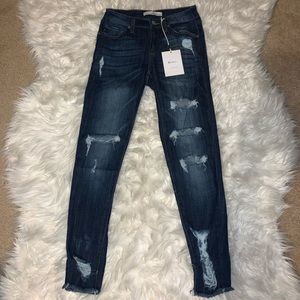 KANCAN Distressed Skinny Jeans
